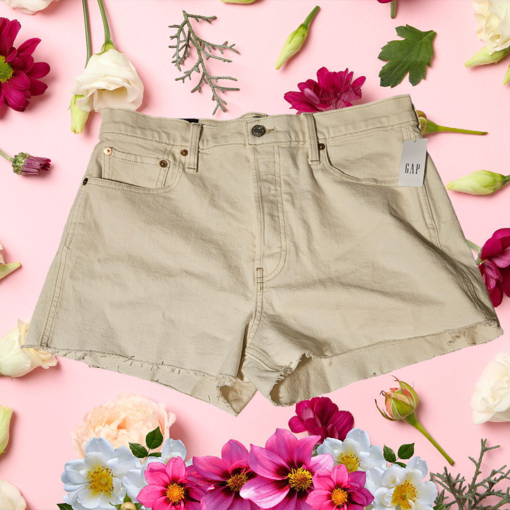 Gap Size 12/31 Beige High Rise Shorts